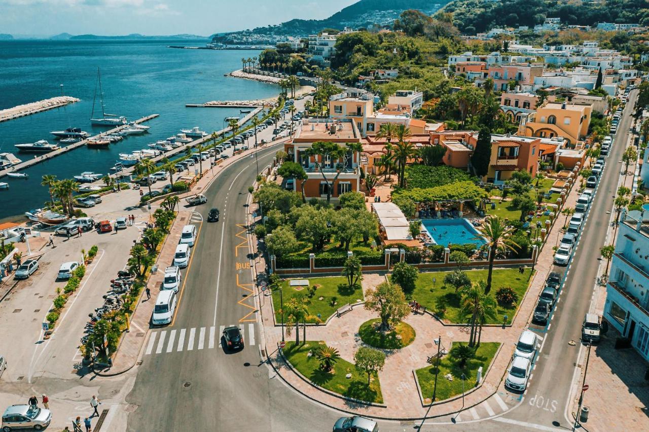 Hotel Villa Svizzera Terme Lacco Ameno  Exteriör bild